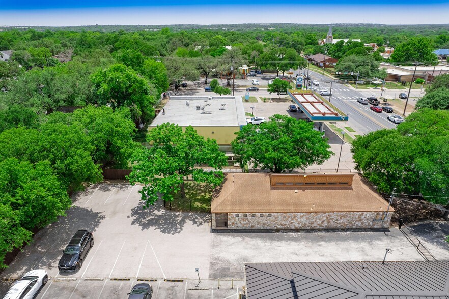 4409 Menchaca Rd, Austin, TX à vendre - Aérien – Image 2 sur 36