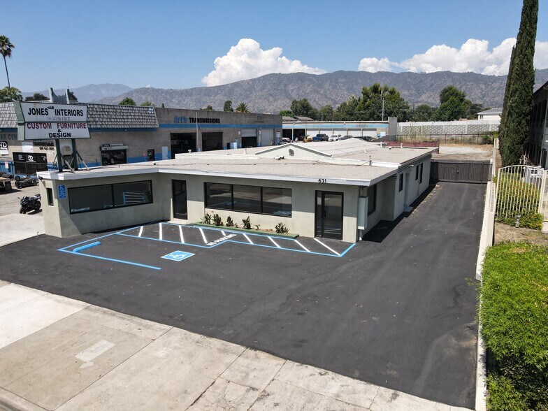 621 E Route 66, Glendora, CA à vendre - Photo de l’immeuble – Image 3 sur 29