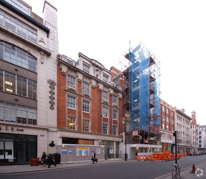 32-34 Great Titchfield St, Londres à louer - Photo de l’immeuble – Image 3 sur 5
