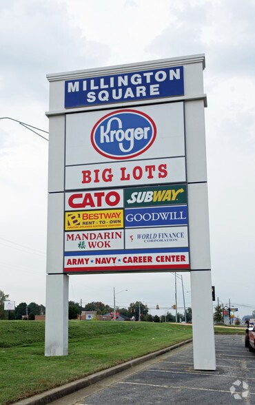 8017-8061 US Highway 51 N, Millington, TN à louer - Photo de l’immeuble – Image 3 sur 7