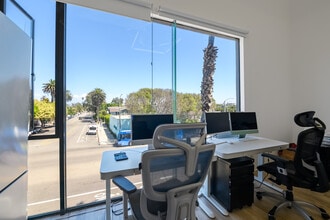 1501 Main St, Venice, CA à louer Photo intérieure– Image 1 sur 8