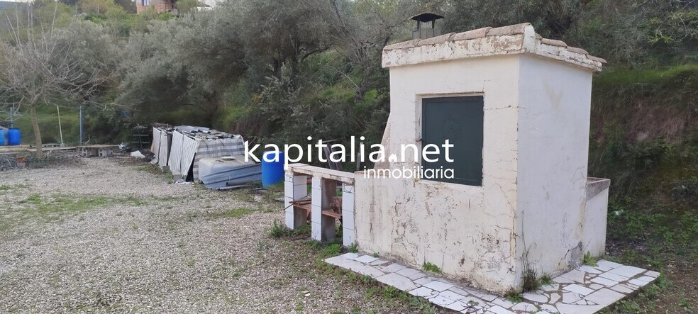 Terrain dans Alfafara, Alicante à vendre - Photo principale – Image 2 sur 4