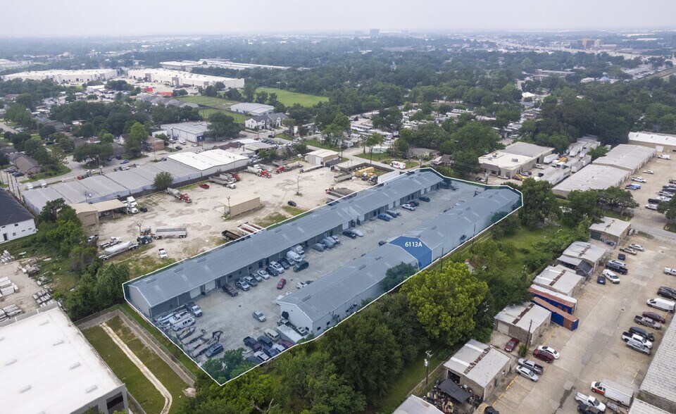 6111 Milwee St, Houston, TX à louer - Photo de l’immeuble – Image 2 sur 21