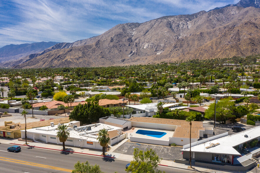 2249 N Palm Canyon Dr, Palm Springs, CA à vendre - Photo de l’immeuble – Image 1 sur 100