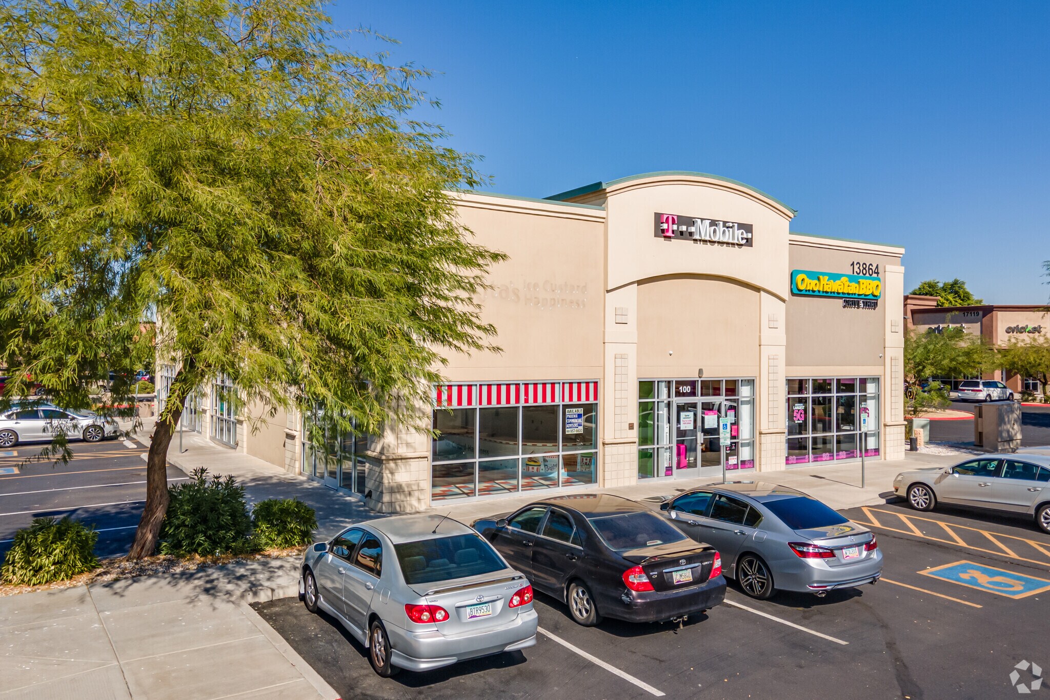 13864 W Bell Rd, Surprise, AZ à louer Photo principale– Image 1 sur 10
