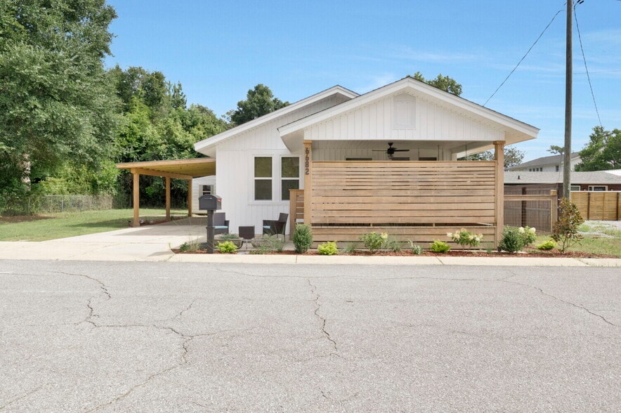 6682 Ravine St, Milton, FL à vendre - Photo principale – Image 1 sur 58