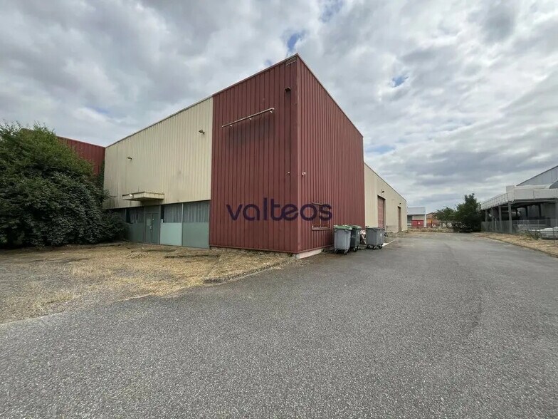 Local d’activités dans Toulouse à louer - Photo de l’immeuble – Image 1 sur 8