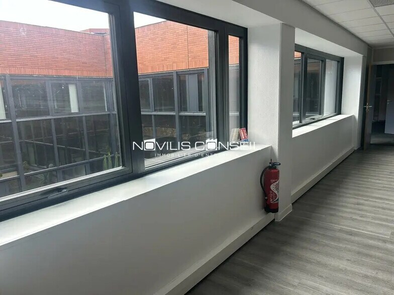 Bureau dans Labège à louer - Photo de l’immeuble – Image 2 sur 7
