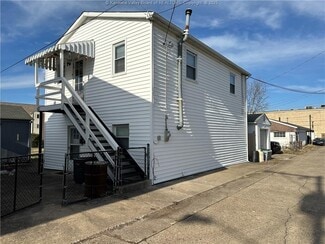 Plus de détails pour 126 6th Ave, South Charleston, WV - Local d’activités à vendre