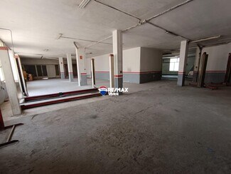 Plus de détails pour Local commercial à vendre