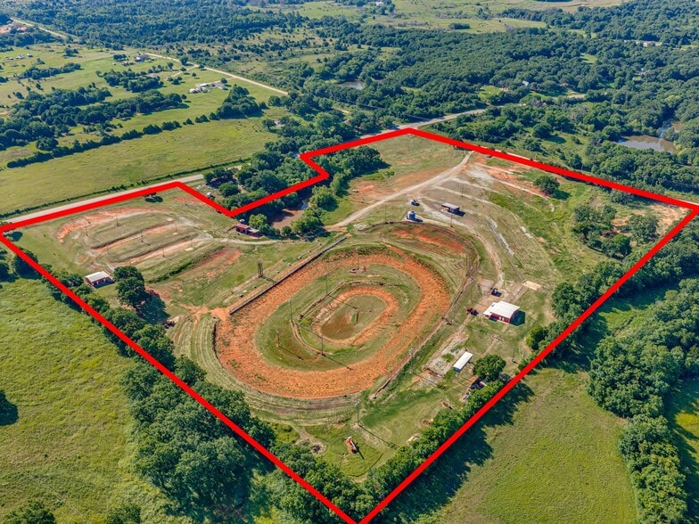 343250 1000 Rd, Meeker, OK à vendre - Photo principale – Image 1 sur 27
