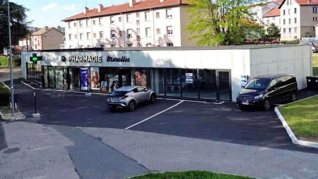 Plus de détails pour 1 Rue Des Hauts Noyers, Firminy - Local commercial à vendre