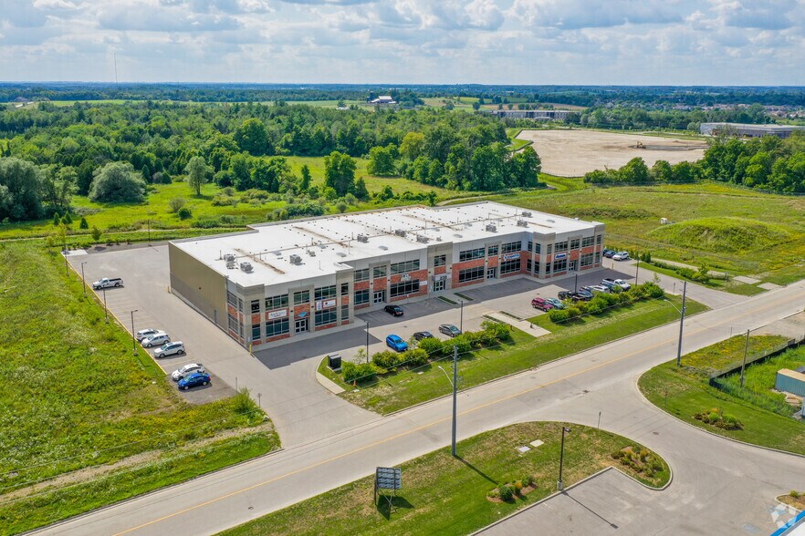 230 Hanlon Creek Blvd, Guelph, ON à louer - Aérien – Image 2 sur 3