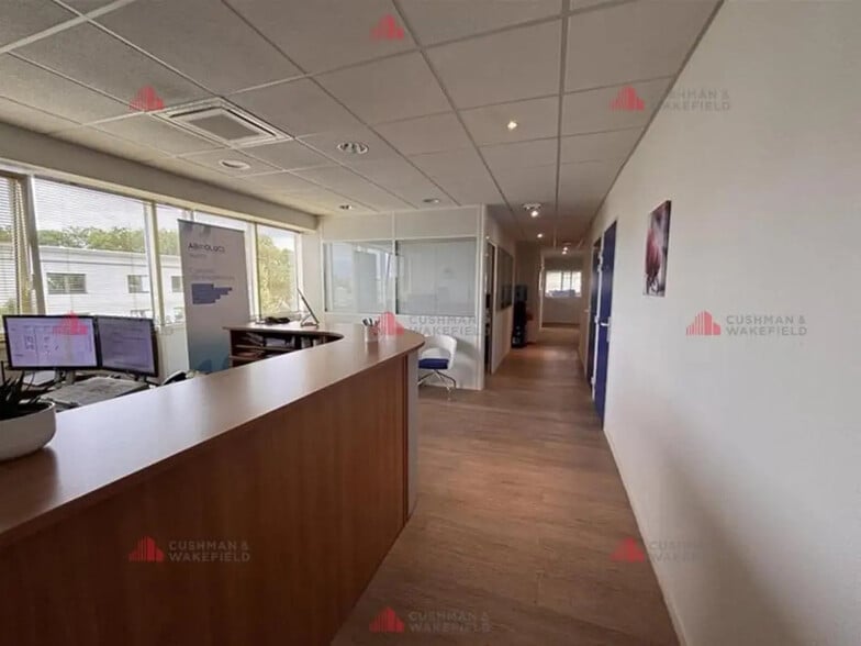 Bureau dans Dijon à vendre - Photo de l’immeuble – Image 2 sur 8