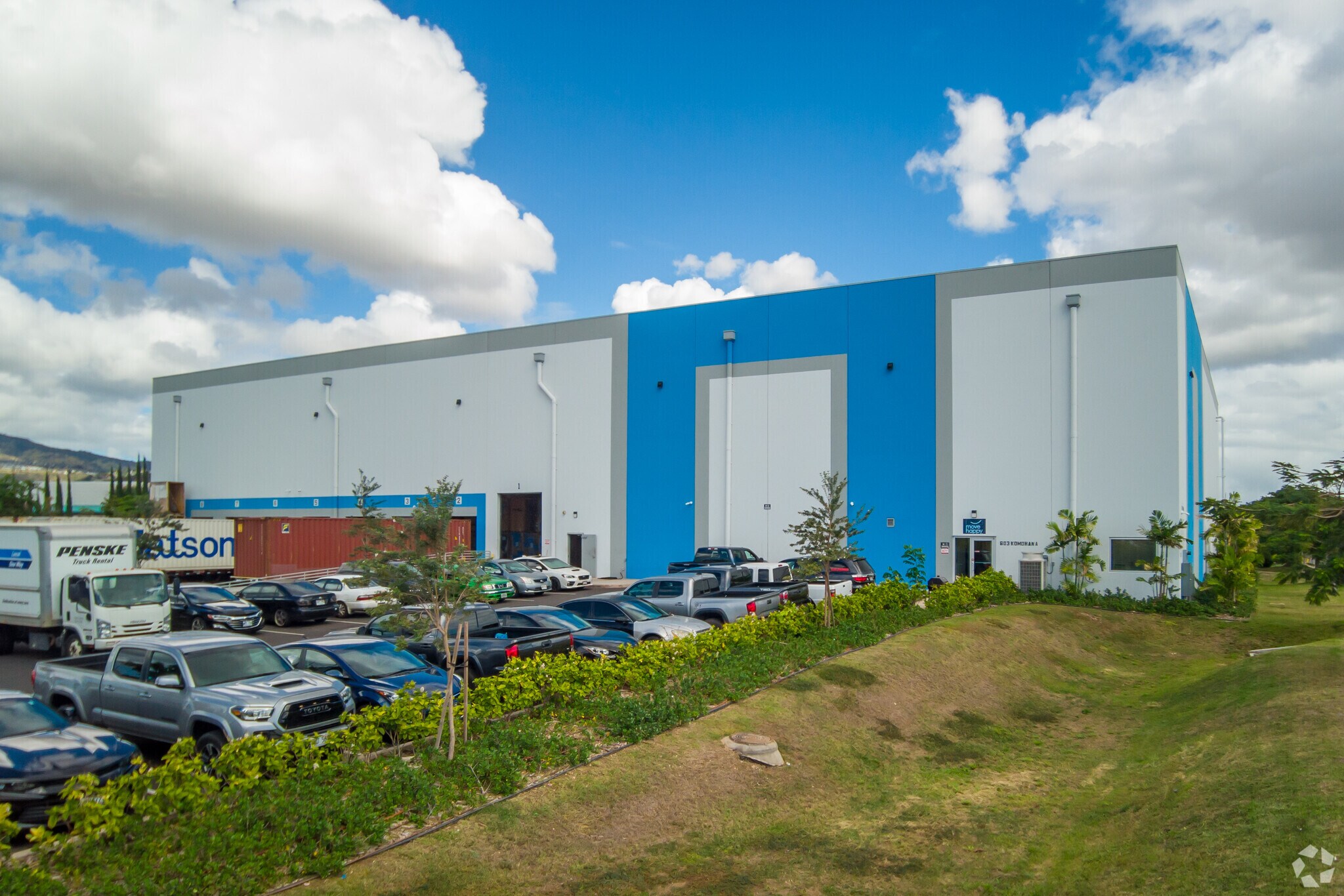 603 Komohana St, Kapolei, HI à vendre Photo de l’immeuble– Image 1 sur 5