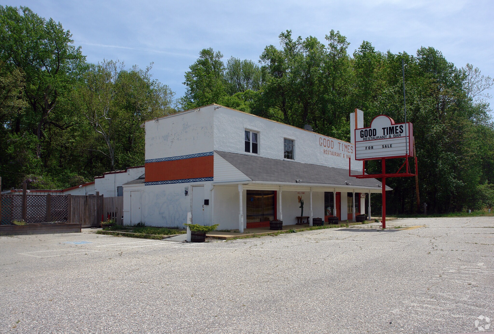 8120 Crain Hwy, La Plata, MD à vendre Photo principale– Image 1 sur 6