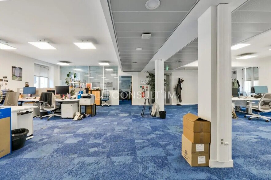 Bureau dans Paris à louer - Photo de l’immeuble – Image 3 sur 8