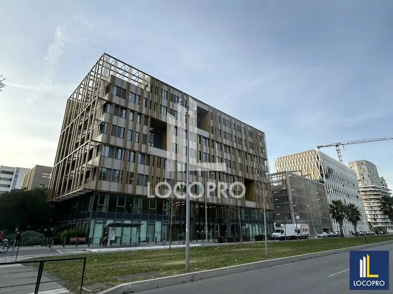 Bureau dans Nice à louer - Photo de l’immeuble – Image 1 sur 12