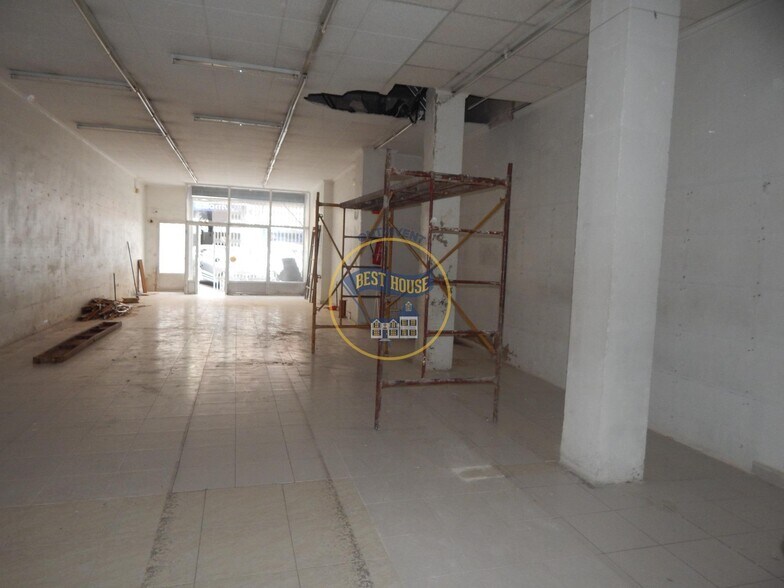 Local commercial dans Ontinyent, Valencia à vendre - Photo de l’immeuble – Image 2 sur 9