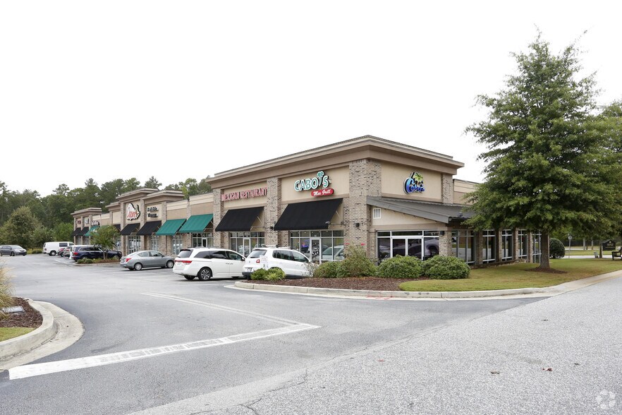Spout Springs Rd, Flowery Branch, GA à louer - Photo de l’immeuble – Image 2 sur 2
