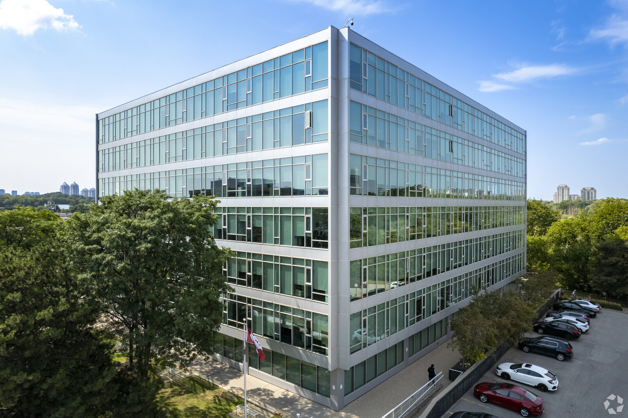 180 Duncan Mill Rd, Toronto, ON à louer Photo de l’immeuble– Image 1 sur 6