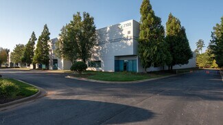 Plus de détails pour 2100 Evergreen Blvd, Duluth, GA - Industriel/Logistique à louer