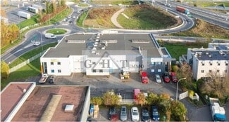Plus de détails pour Local d’activités à vendre