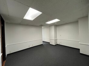 14110 N Dallas Pky, Dallas, TX à louer Photo intérieure– Image 1 sur 5