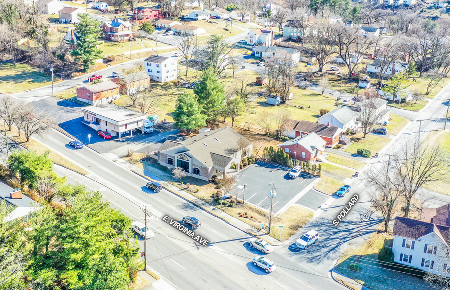 600 S Pollard St, Vinton, VA à louer - Photo de l’immeuble – Image 2 sur 15