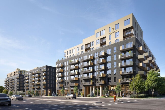 Plus de détails pour 300 Boul Saint-Martin O, Laval, QC - Local commercial à louer