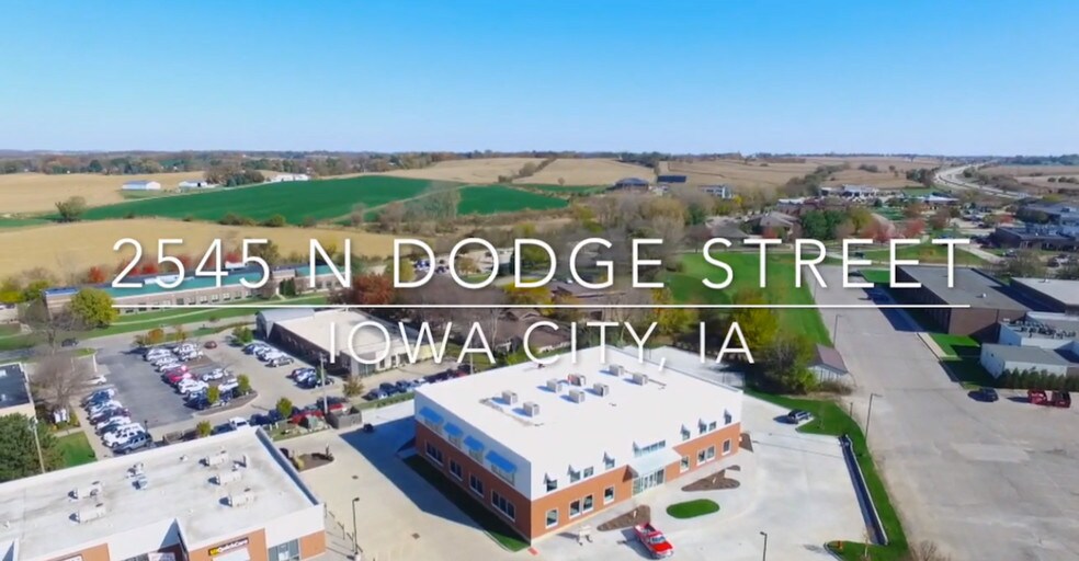 2545 N Dodge St, Iowa City, IA à vendre - Photo de l’immeuble – Image 2 sur 6