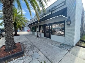 553 9th St N, Saint Petersburg, FL à louer Photo intérieure– Image 2 sur 26
