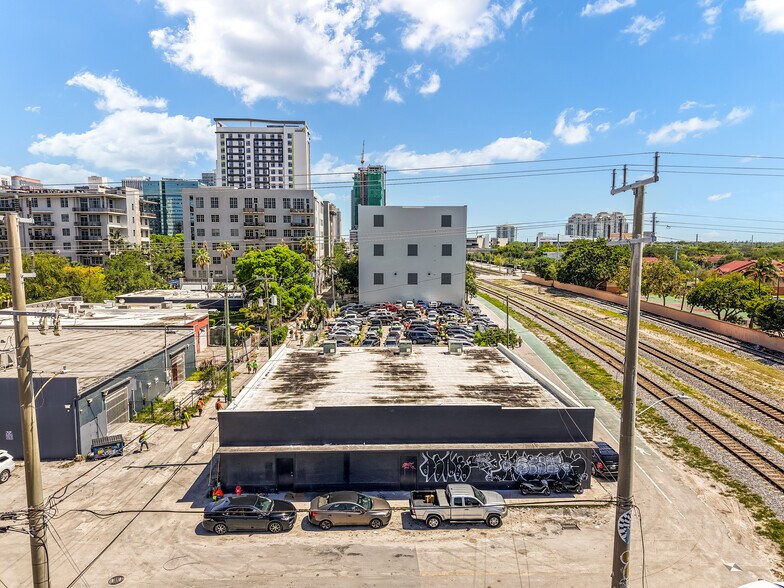 Prime Dev. Opportunity in Downtown FTL portefeuille de 2 biens à vendre sur LoopNet.fr - Photo de l’immeuble – Image 3 sur 17