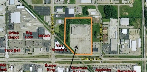 2400 W College Ave, Appleton, WI à louer - Photo principale – Image 1 sur 4