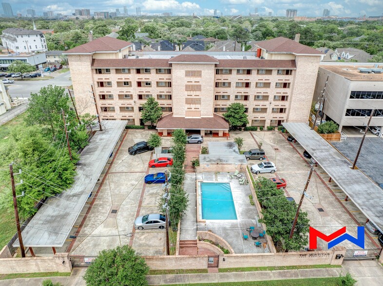 2210 Dorrington St, Houston, TX à vendre - Photo de l’immeuble – Image 2 sur 9
