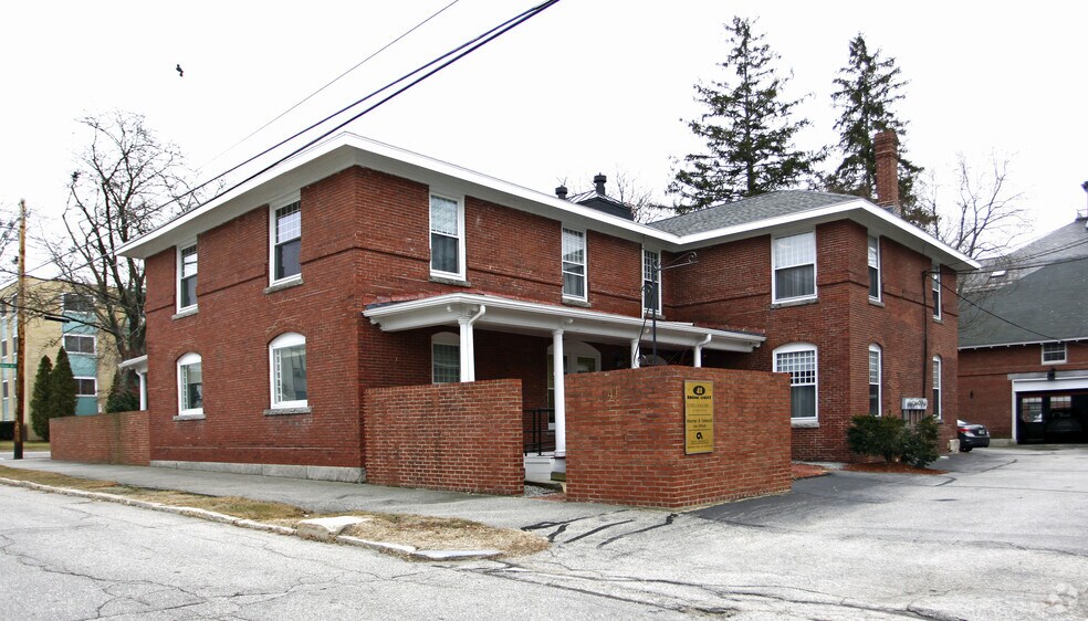 41 Brook St, Manchester, NH à louer - Photo de l’immeuble – Image 2 sur 4