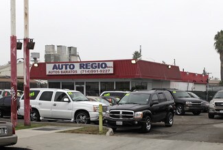 Plus de détails pour 1617 W Lincoln Ave, Anaheim, CA - Local commercial à vendre