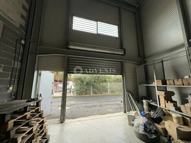 Plus de détails pour Industriel/Logistique à louer