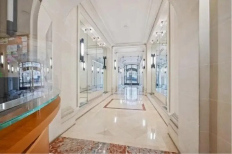 63 Avenue Des Champs Elysées, Paris à louer - Hall d’entrée – Image 3 sur 14