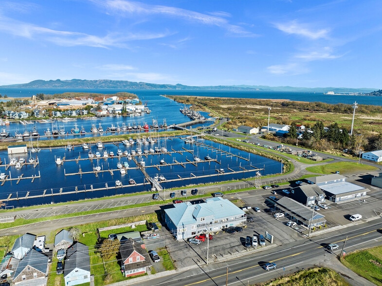 679 E Harbor St, Warrenton, OR à louer - Photo de l’immeuble – Image 3 sur 8