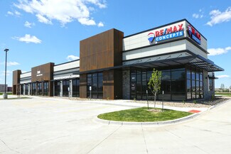 Plus de détails pour 653 NE Venture Dr, Waukee, IA - Local commercial à louer