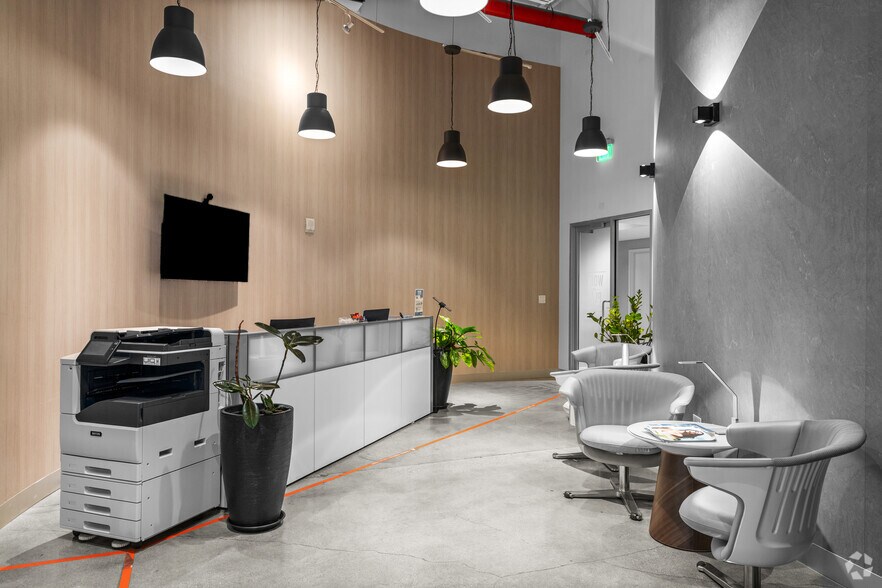 333 Las Olas Way, Fort Lauderdale, FL à louer - Photo intérieure – Image 2 sur 26