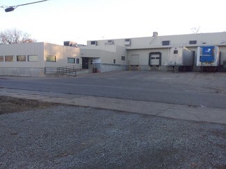 Plus de détails pour 5706 Troost Ave, Kansas City, MO - Industriel/Logistique à louer