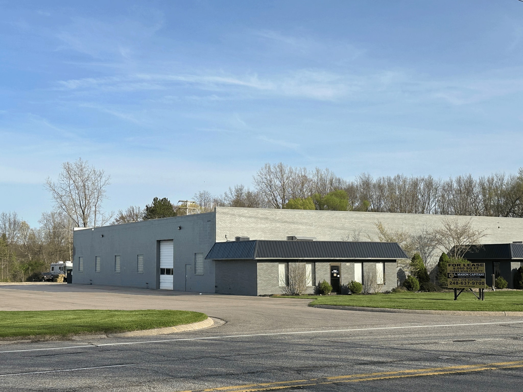 60950 Van Dyke Rd, Washington, MI à louer Photo de l’immeuble– Image 1 sur 1
