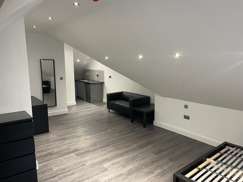 50 Cheapside portefeuille de 2 biens à vendre sur LoopNet.fr - Photo de l’immeuble – Image 3 sur 10