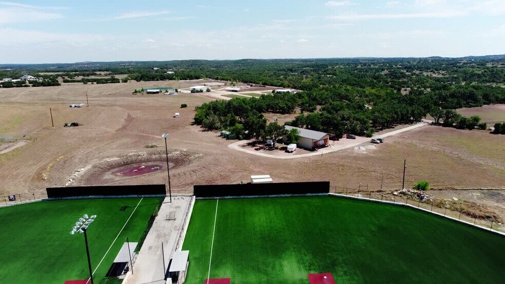 7394 Creek Rd, Dripping Springs, TX à vendre - Vidéo sur l’annonce professionnelle – Image 2 sur 40