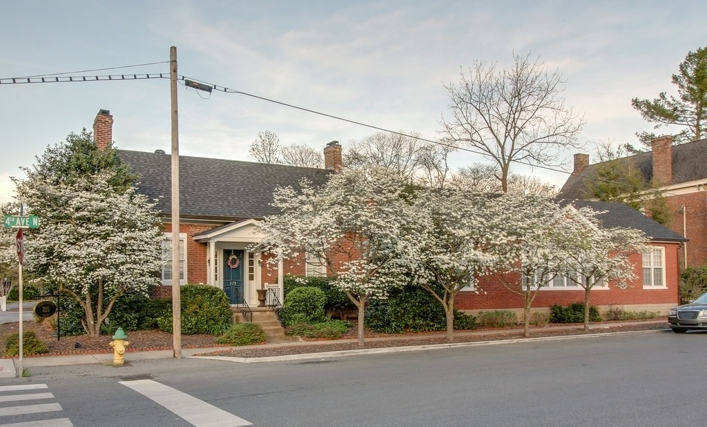 325 Bridge St, Franklin, TN à louer Photo principale– Image 1 sur 25