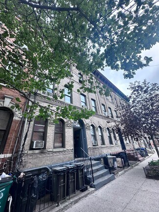 Plus de détails pour 1243 Willoughby Ave, Brooklyn, NY - Logement à vendre