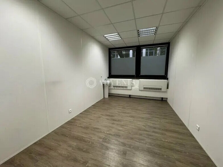 Bureau dans Lognes à louer - Photo intérieure – Image 3 sur 4