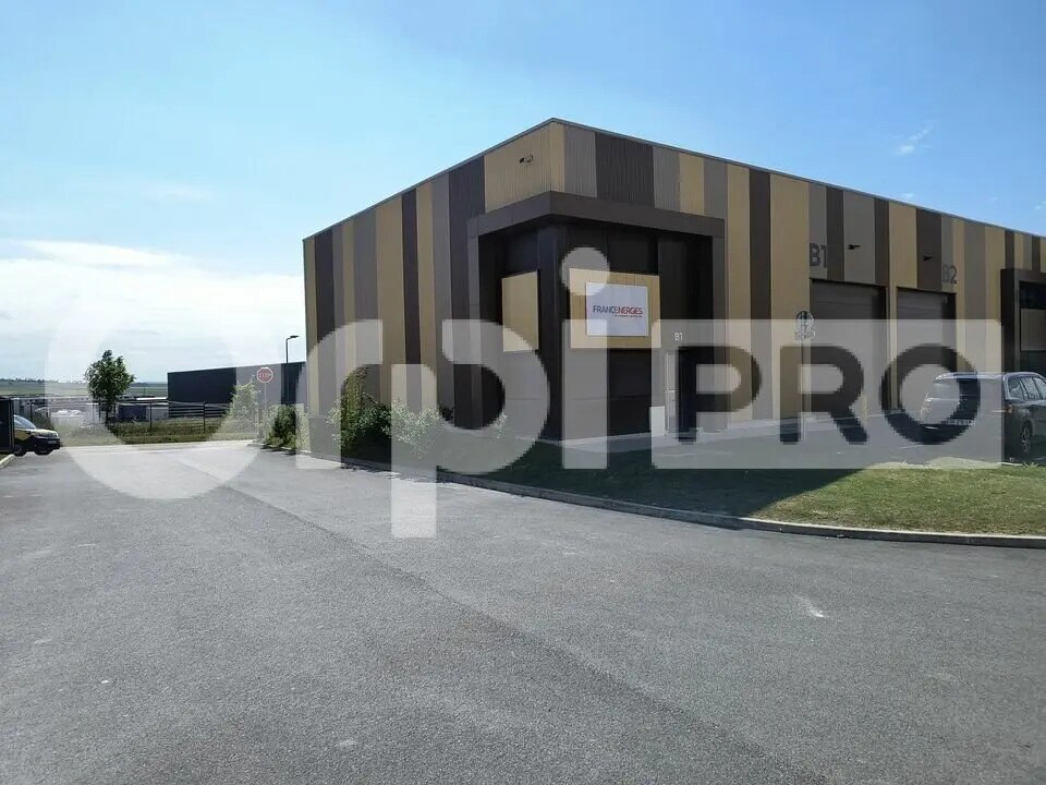 Local d’activités dans Cernay-lès-Reims à louer Photo de l’immeuble– Image 1 sur 5
